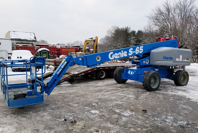 Genie S-65 Lift