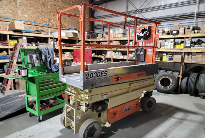 JLG 2030es scissor lift