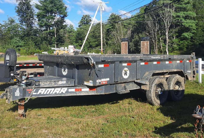 Lamar Dump Trailer
